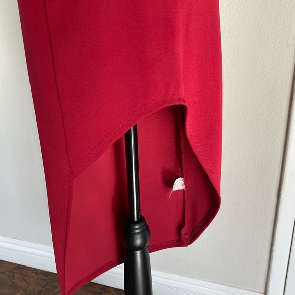 Dress - Picture 6 of 7